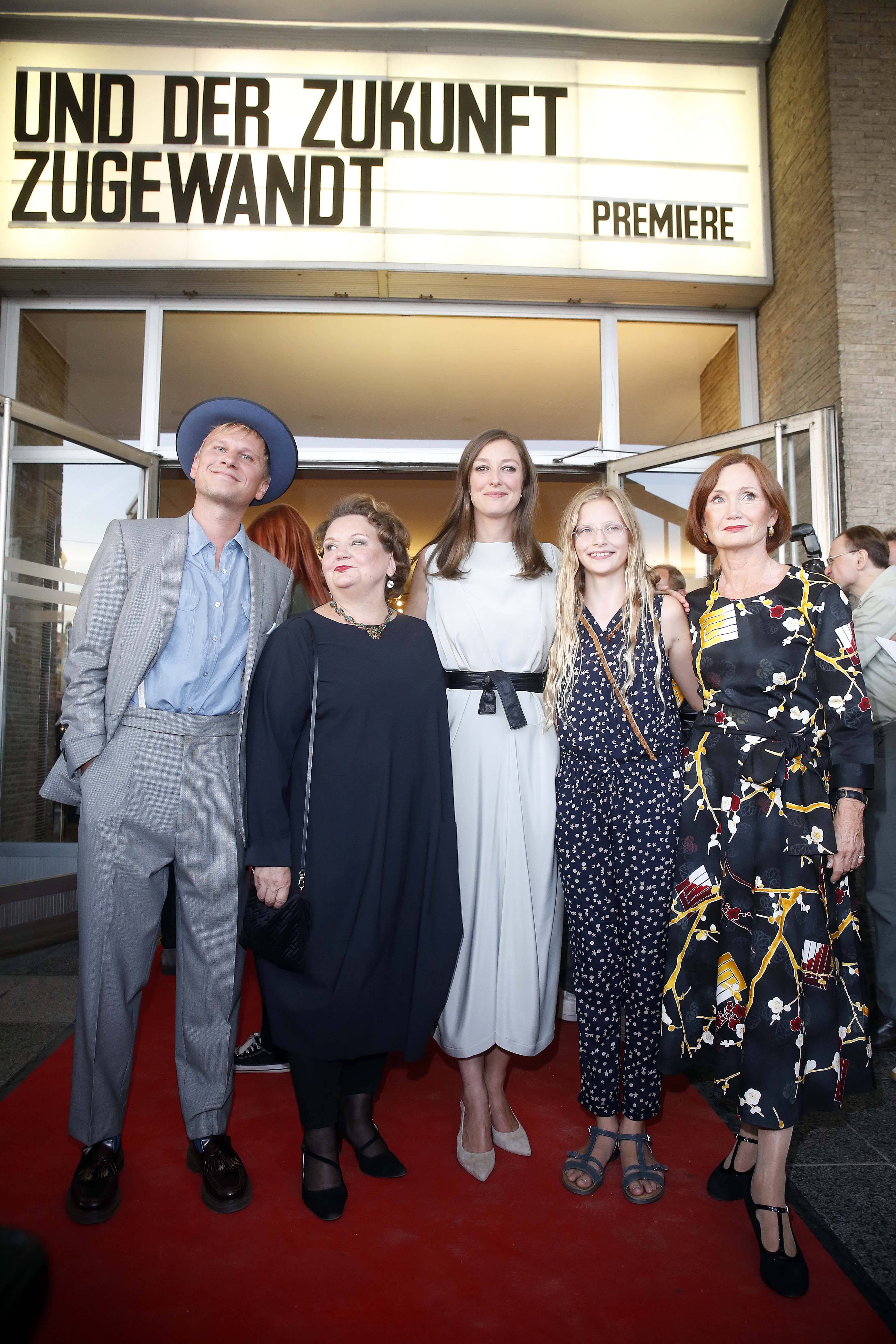 Swetlana Schönfeld bei der Filmpremiere Und der Zukunft zugewandt Berlin 2019